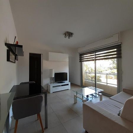 Joli Appartement Entre Menton Et Monaco ロクブリュヌ＝カップ＝マルタン エクステリア 写真