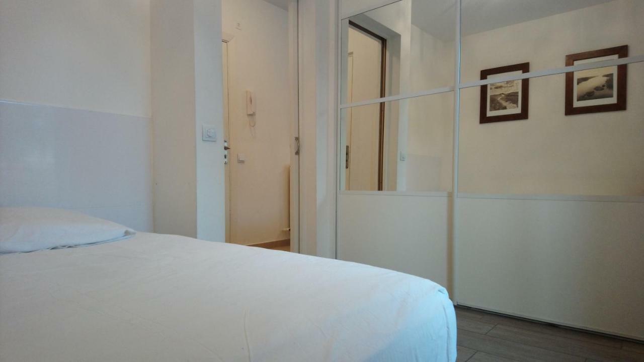 Joli Appartement Entre Menton Et Monaco ロクブリュヌ＝カップ＝マルタン エクステリア 写真